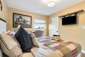 4 Schlafzimmer, Bügeleisen/Bügelbrett, kostenloses WLAN, Bettwäsche