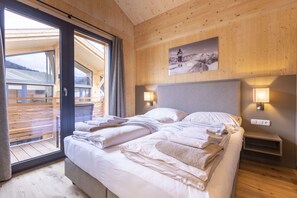 4 makuuhuonetta, ilmainen Wi-Fi, vuodevaatteet