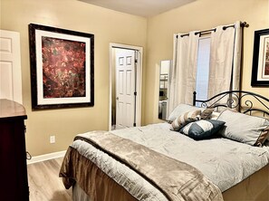 2 Schlafzimmer, Bügeleisen/Bügelbrett, WLAN, Bettwäsche