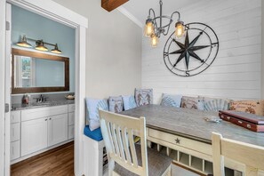 Dining - Sand Seeker in Olivia Beach (Lincoln City)