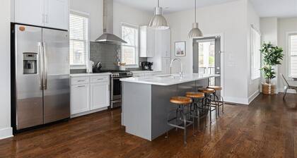 Skyline Views & Rooftop Vibes: Fire Pit, Games