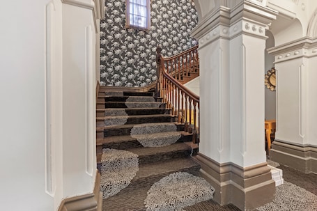 Escaleras. Euroa Hotel