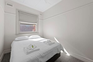 Basic Double Room, 1 Queen Bed, Shared Bathroom | Free WiFi, bed sheets