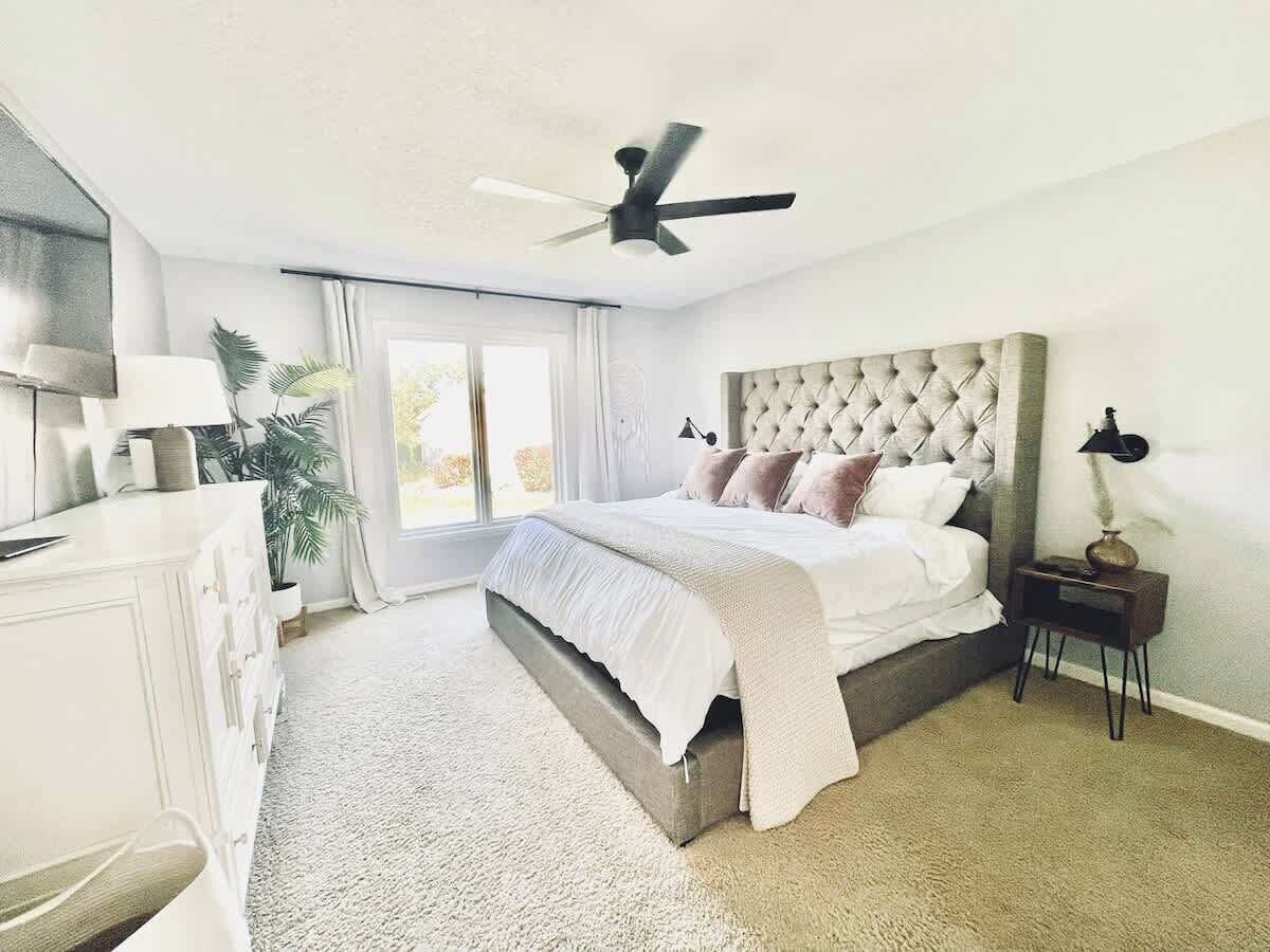 6 dormitoris, planxa i posts de planxar, wifi i roba de llit 