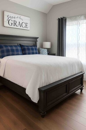 4 bedrooms, in-room safe, desk, iron/ironing board