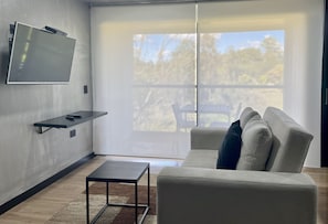 Zimmer, 1 Schlafzimmer, barrierefrei, Raucher | Wohnzimmer
