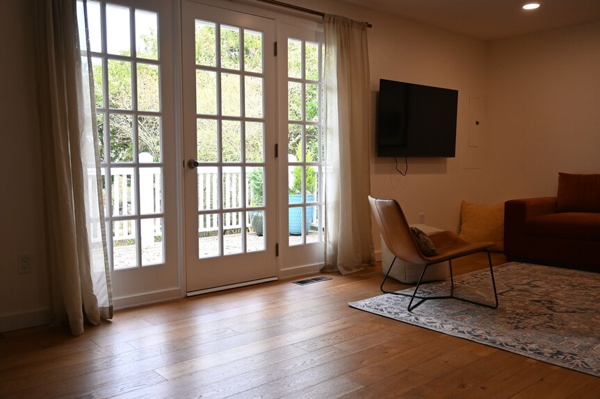 Charming 2-bedroom House In Downtown Langley. - Langley, WA