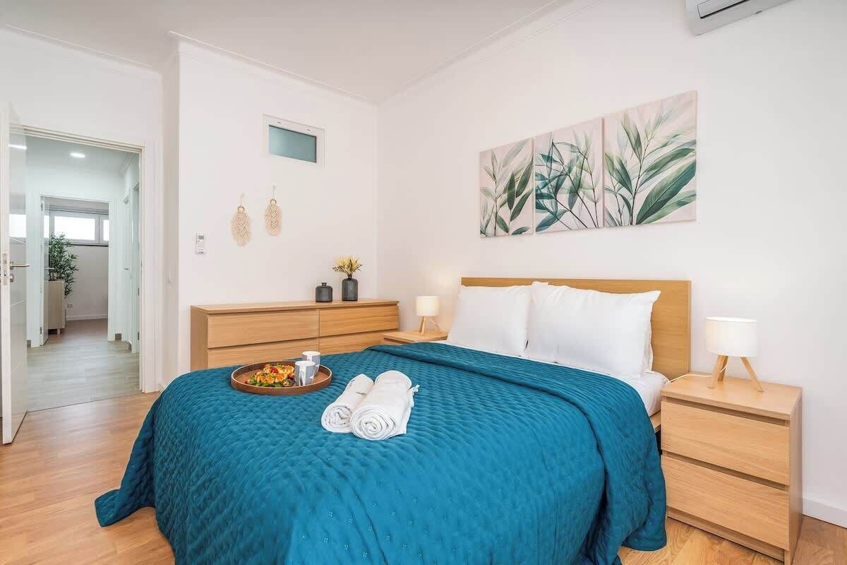 2 sovrum, strykjärn/strykbräda, gratis wi-fi och sängkläder