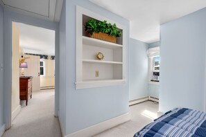 4 bedrooms, free WiFi, bed sheets