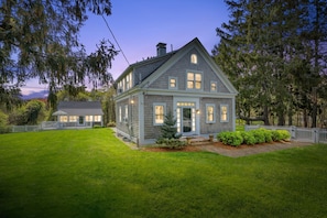 Exterior - Sweet Retreat: Relax, Reconnect & Unwind (Harwich Port)