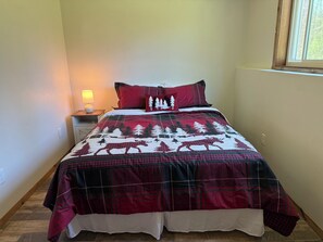 4 bedrooms, free WiFi, bed sheets