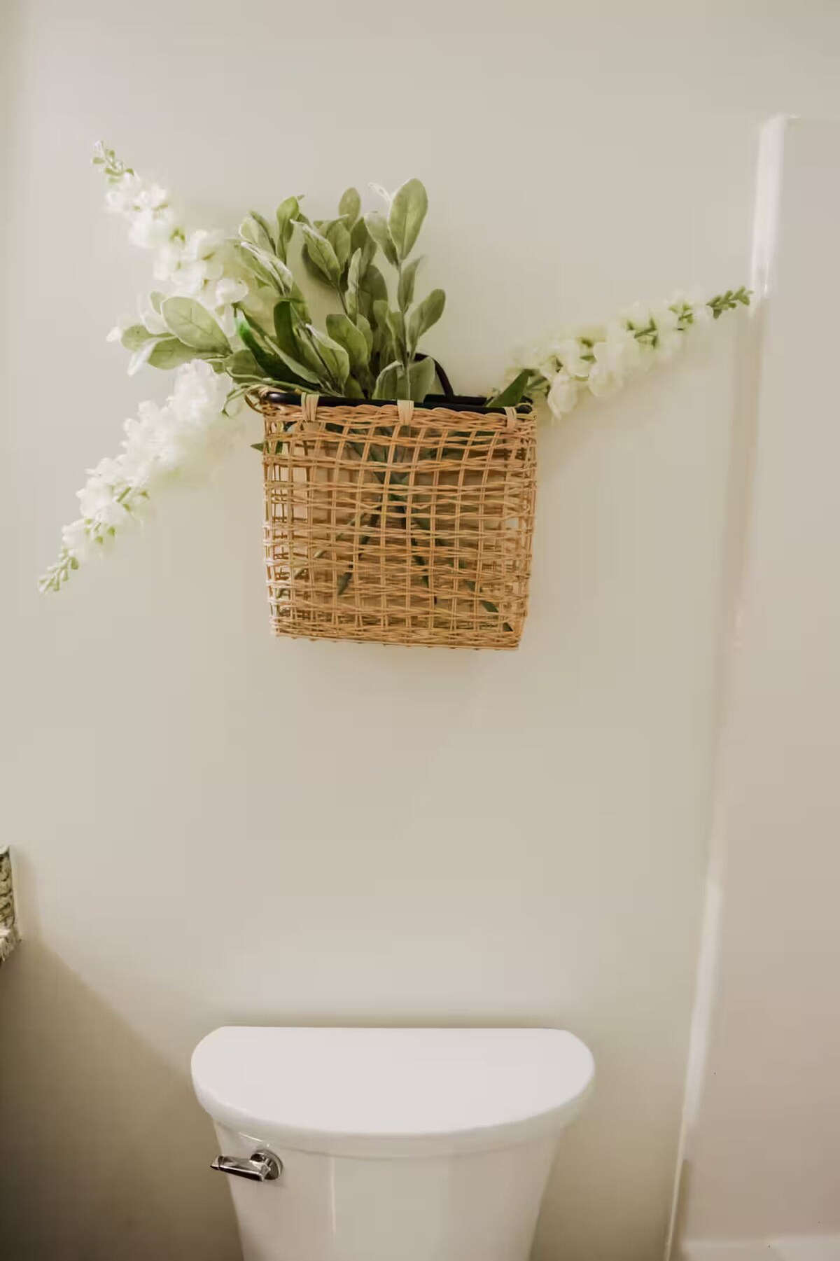 Photo 21 of 3 Bed. Downtown Designer Den w/ WiFi & AC in Amazing Greer NEAR AIRPORT