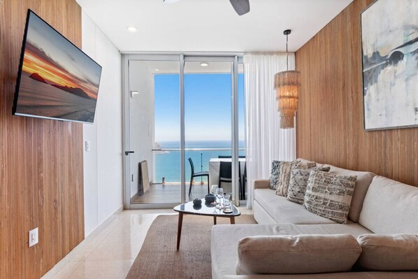 Smart TV, table football, ping pong, books - Hermosa Vista En Piso 23 En Camino Al Mar (Mazatlan)