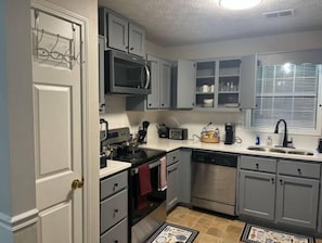 Microwave, oven, stovetop, dishwasher
