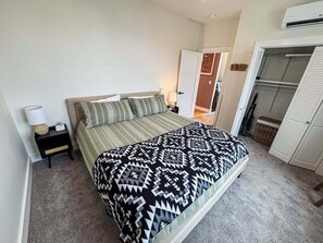 1 bedroom, free WiFi, bed sheets - NEW! Roof Top Chalet-Luxury Western Living-STR-308 (Buena Vista)