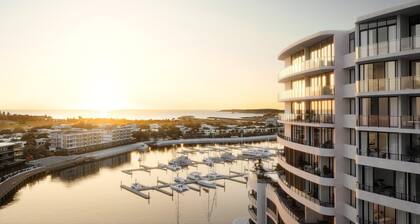 Crowne Plaza Shell Cove Marina by IHG