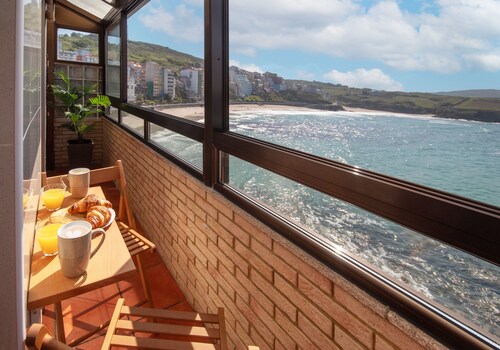 AG Flat Caldeirón Malpica, first line of beach