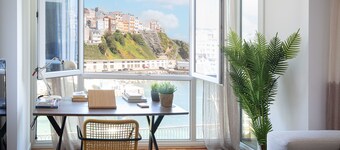 AG Apartment Porto de Mar Malpica, 250m from the beach