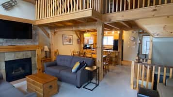 TV connectée, cheminée