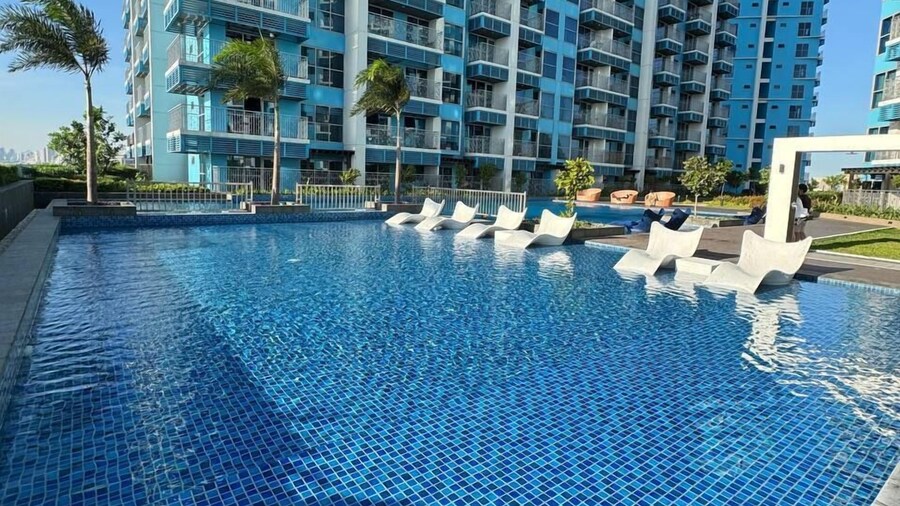 BAYSHORE RESIDENTIAL RESORT 2 PHASE 1