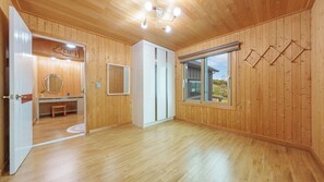 Basic-Zimmer, 2 Schlafzimmer (Villa Room (Ocean View/Group/BBQ))
