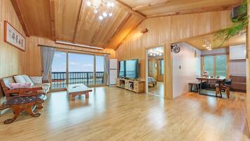 Basic Room, 2 Bedrooms (Villa Room (Ocean View/Group/BBQ)) | 1 bedroom, free WiFi