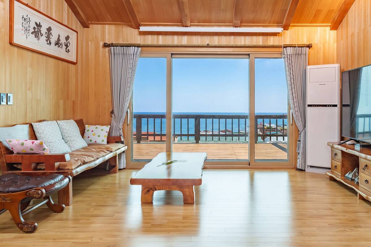 Basic-Zimmer, 2 Schlafzimmer (Villa Room (Ocean View/Group/BBQ))
