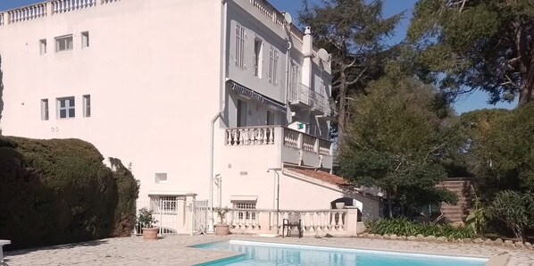 Utomhuspool