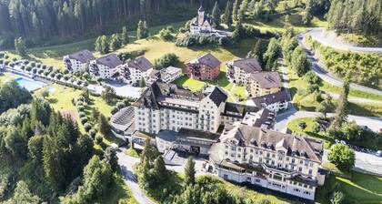 Chasa Valambrun 1001: Hochwertig renovierte 2½-Zimmerwohnung gleich beim Golfplatz