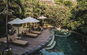 Outdoor pool - Umakayu Joglo Villa Bali Boutique Hotel (Canggu)