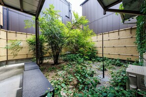 Exterior - R-Guest Residence Tsurumibashi (Osaka)