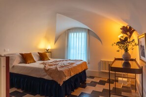 Bügeleisen/Bügelbrett, WLAN, Bettwäsche