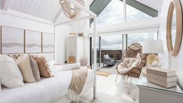 7 bedrooms, iron/ironing board, WiFi