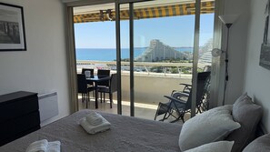 2 bedrooms, free WiFi