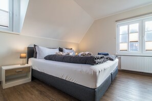 1 chambre, Wi-Fi gratuit, draps fournis