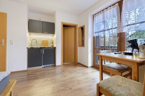 Interior - Studio 'Zwiesel' with Shared Garden, Balcony and Wi-Fi (Zwiesel)