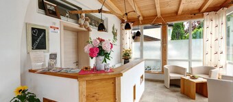 Holiday Apartment 'Komfort Römersberger - 6' with Private Terrace, Private Garden and Wi-Fi