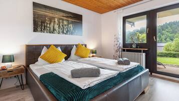 1 quarto, Wi-Fi de cortesia, roupa de cama