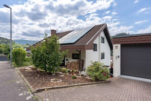 Exterior - Apartment 'Schiel' with Mountain View, Private Terrace and Wi-Fi (Gernsbach)