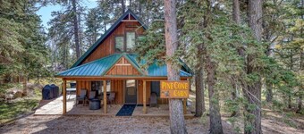 Pine Cone Cabin – A Cozy Black Hills Escape