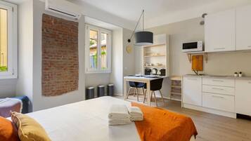 7 Schlafzimmer, WLAN