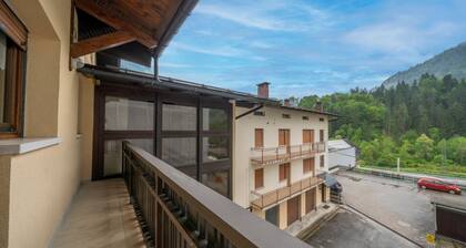 GuestHost - Lovely Mountain-Style Flat in Tarvisio