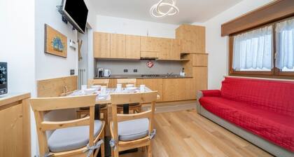 GuestHost - Comfy Flat X4 in the Heart of Tarvisio
