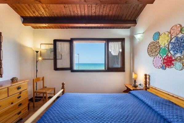 3 habitaciones, acceso a internet y ropa de cama