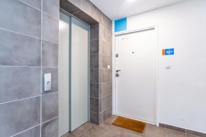 Appartement Familial, 2 chambres, balcon, en bord de lac (Sunset Resort 409 With Pool) | Intérieur