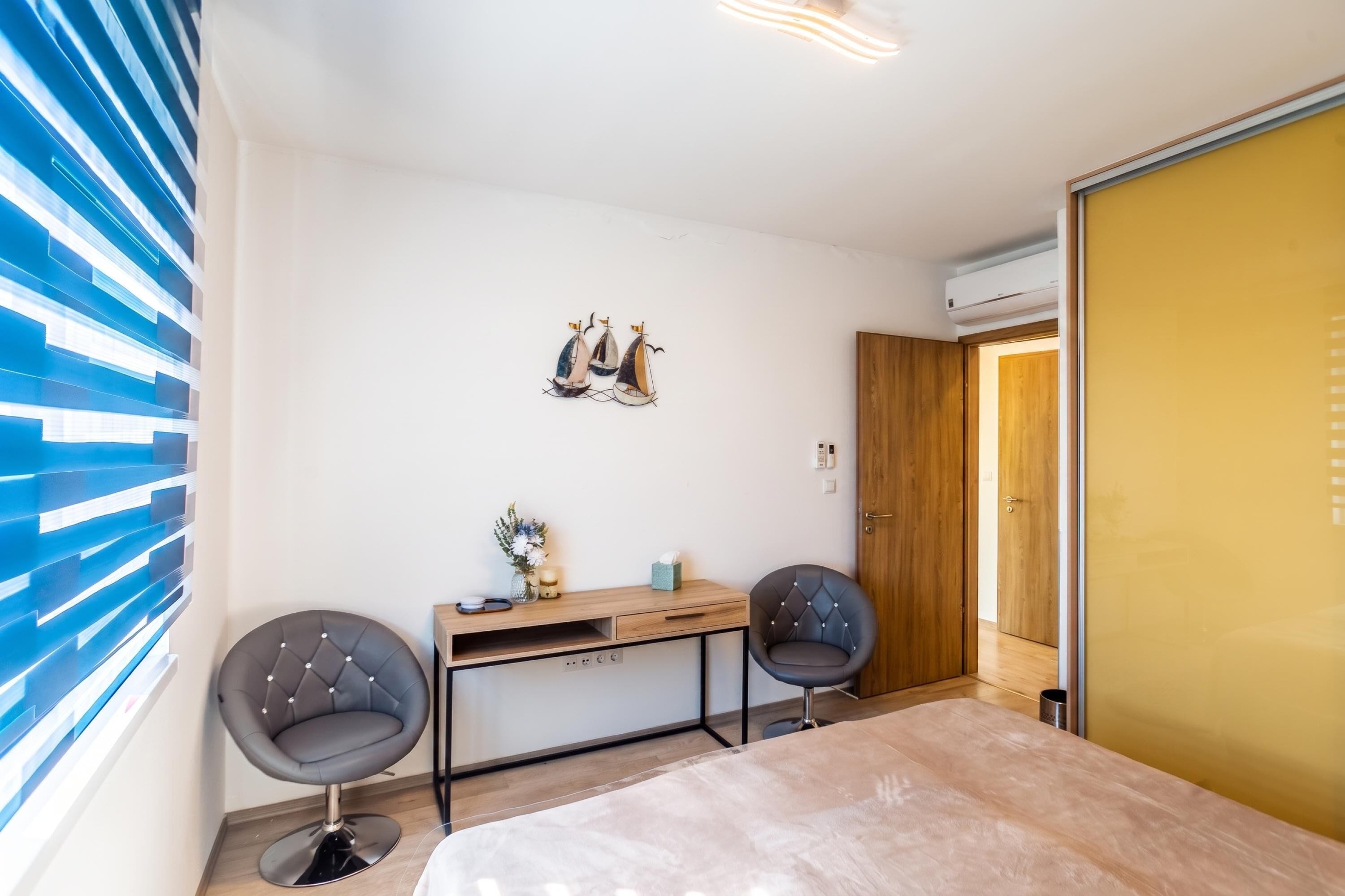 Family Apartment, 2 Bedrooms, Balcony, Lakeside (Sunset Resort 409 With Pool) | 2 bedrooms