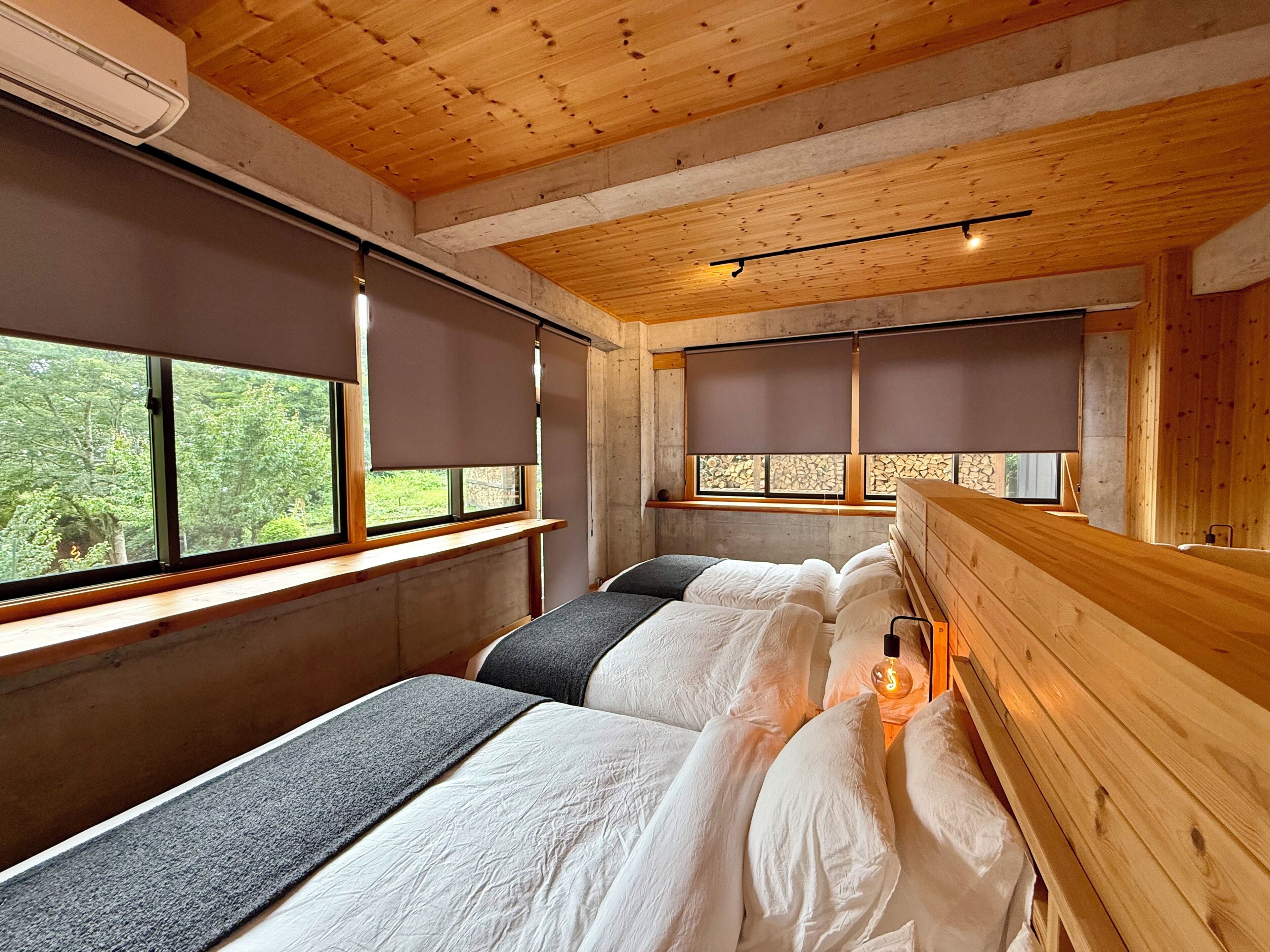 1 bedroom, in-room safe, iron/ironing board, free WiFi