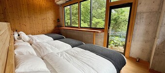 Cozy spacious suite by the creek / Tateya vacation 120