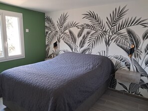 3 chambres, bureau, lit de bébé portatif, accÚs au Wi-Fi (inclus)