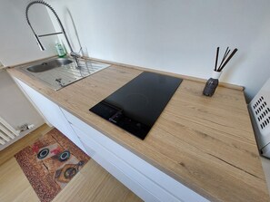 Micro-ondes, plaque de cuisson